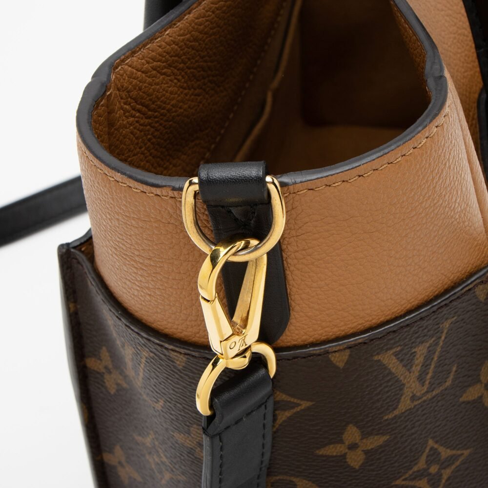 Louis Vuitton Calfskin Monogram Canvas On My Side MM Tote