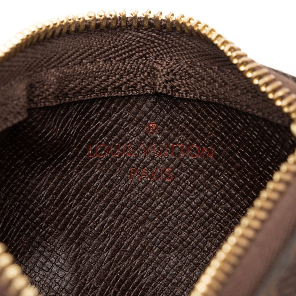 Louis Vuitton Damier Ebene Key Pouch