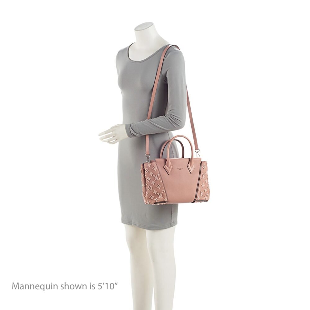 Louis Vuitton Veau Cachemire Tuffetage W BB Bag